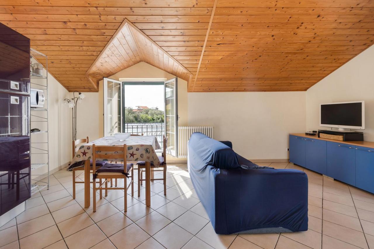 דירות צ'ריאלה La Casa Di Lady מראה חיצוני תמונה