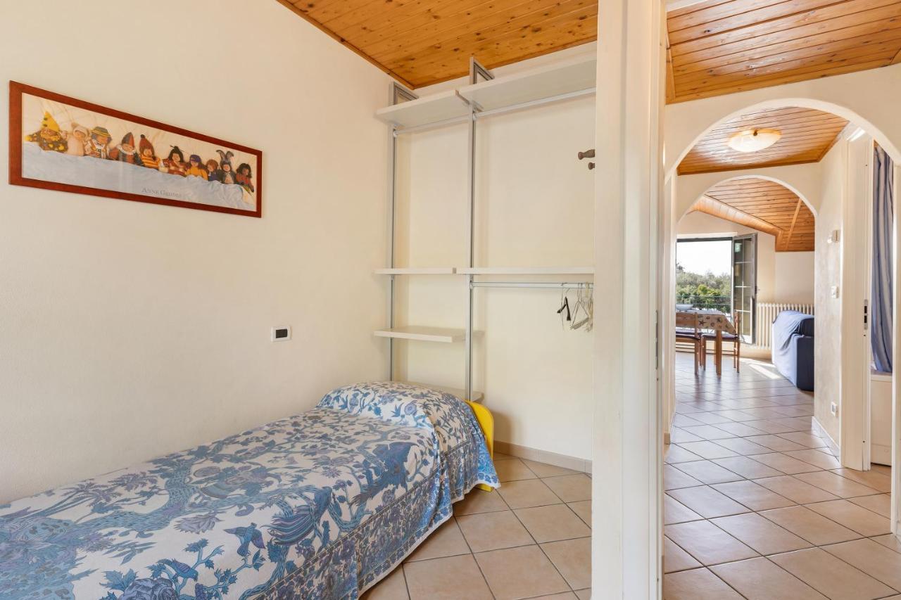 דירות צ'ריאלה La Casa Di Lady מראה חיצוני תמונה